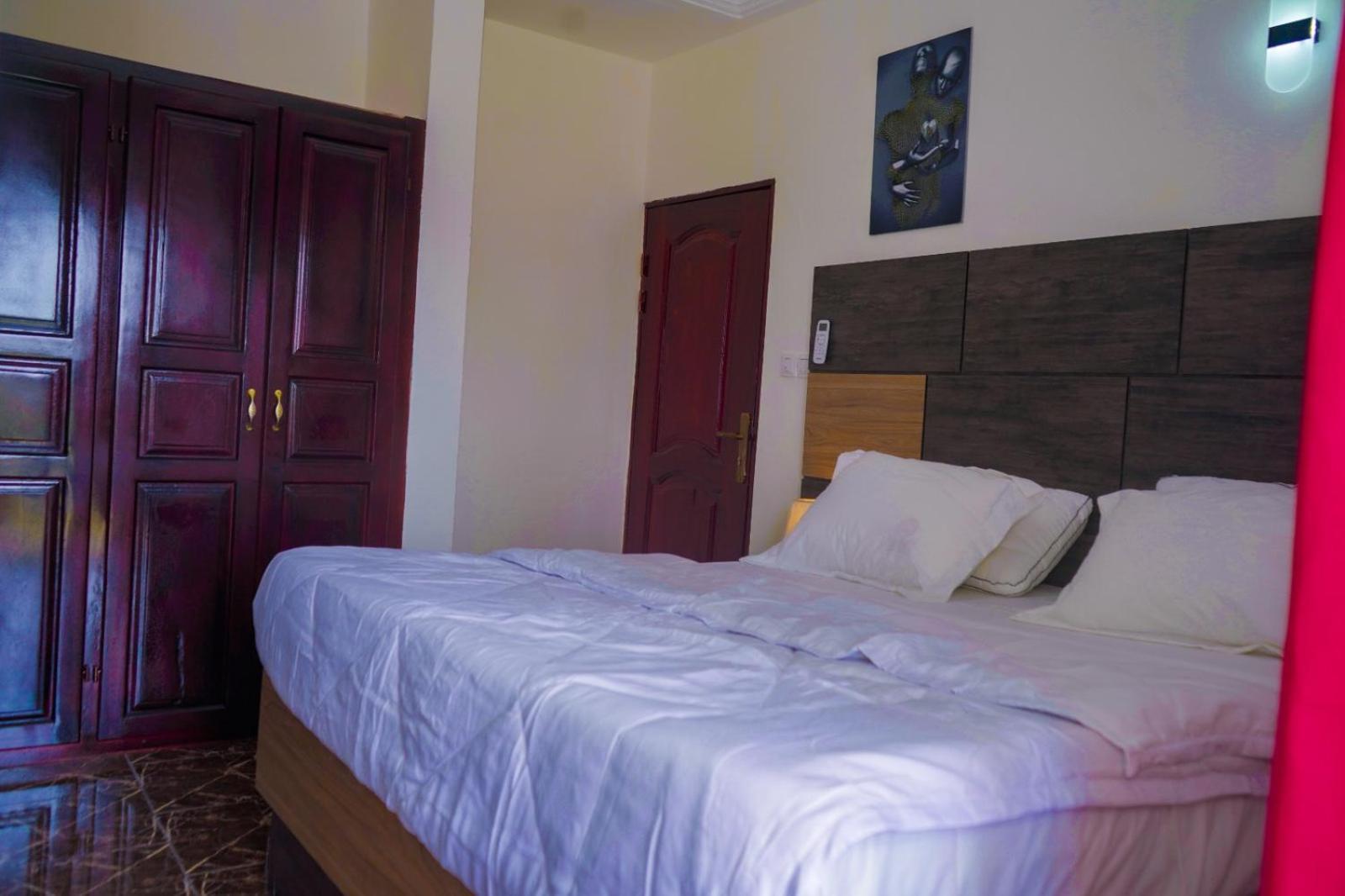 Prince Home Douala Exterior photo