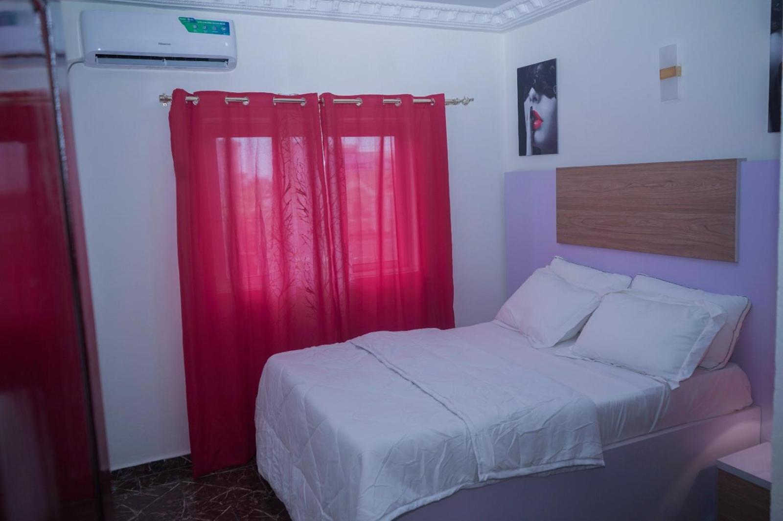 Prince Home Douala Exterior photo
